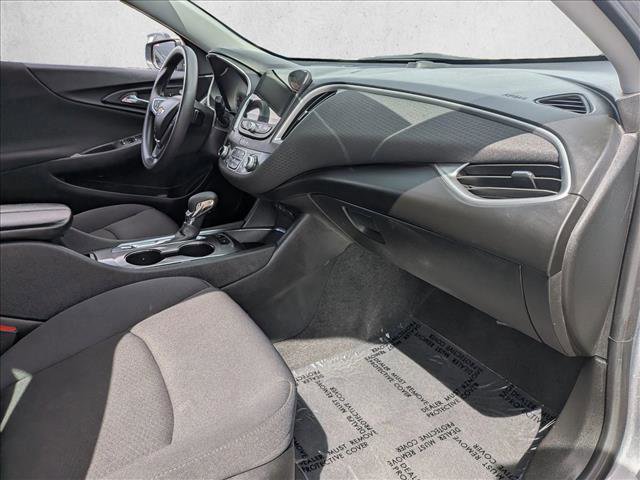 Used 2024 Chevrolet Malibu LT image 28