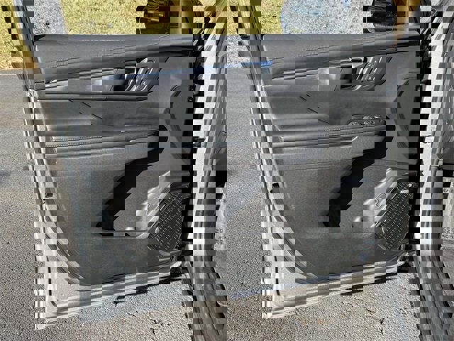 New 2025 Buick Enclave Sport Touring w/ Power Package image 9