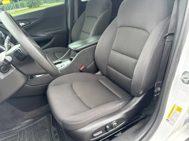 Used 2024 Chevrolet Malibu LT FWD image 12