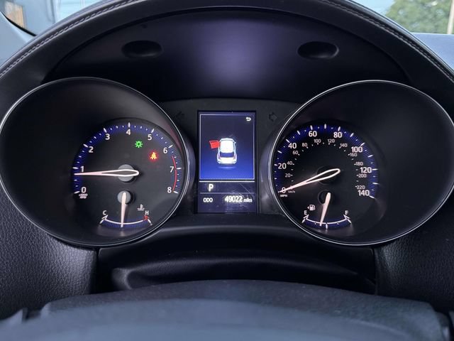 Used 2021 Toyota C-HR LE FWD image 29