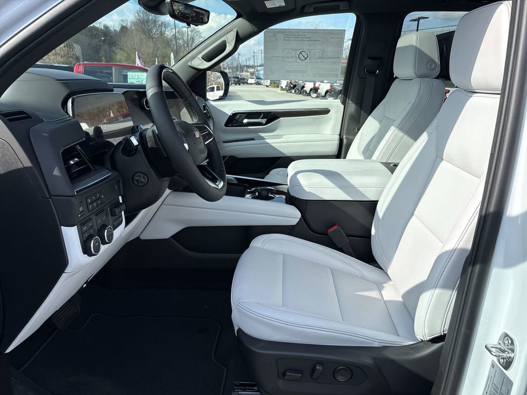 New 2026 Chevrolet Suburban Premier image 21