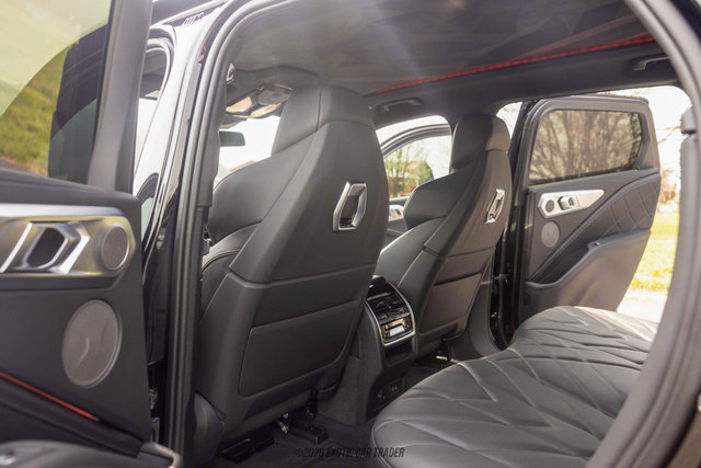 Used 2023 BMW XM image 77