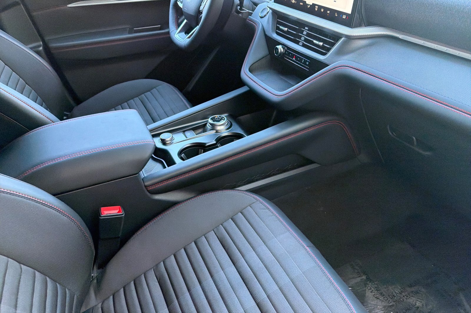New 2027 Ford Explorer ST-Line w/ Premium Package RWD image 18