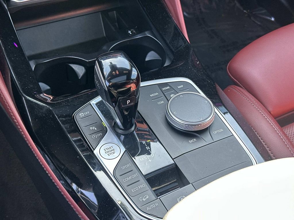 Used 2023 BMW X4 xDrive30i image 16