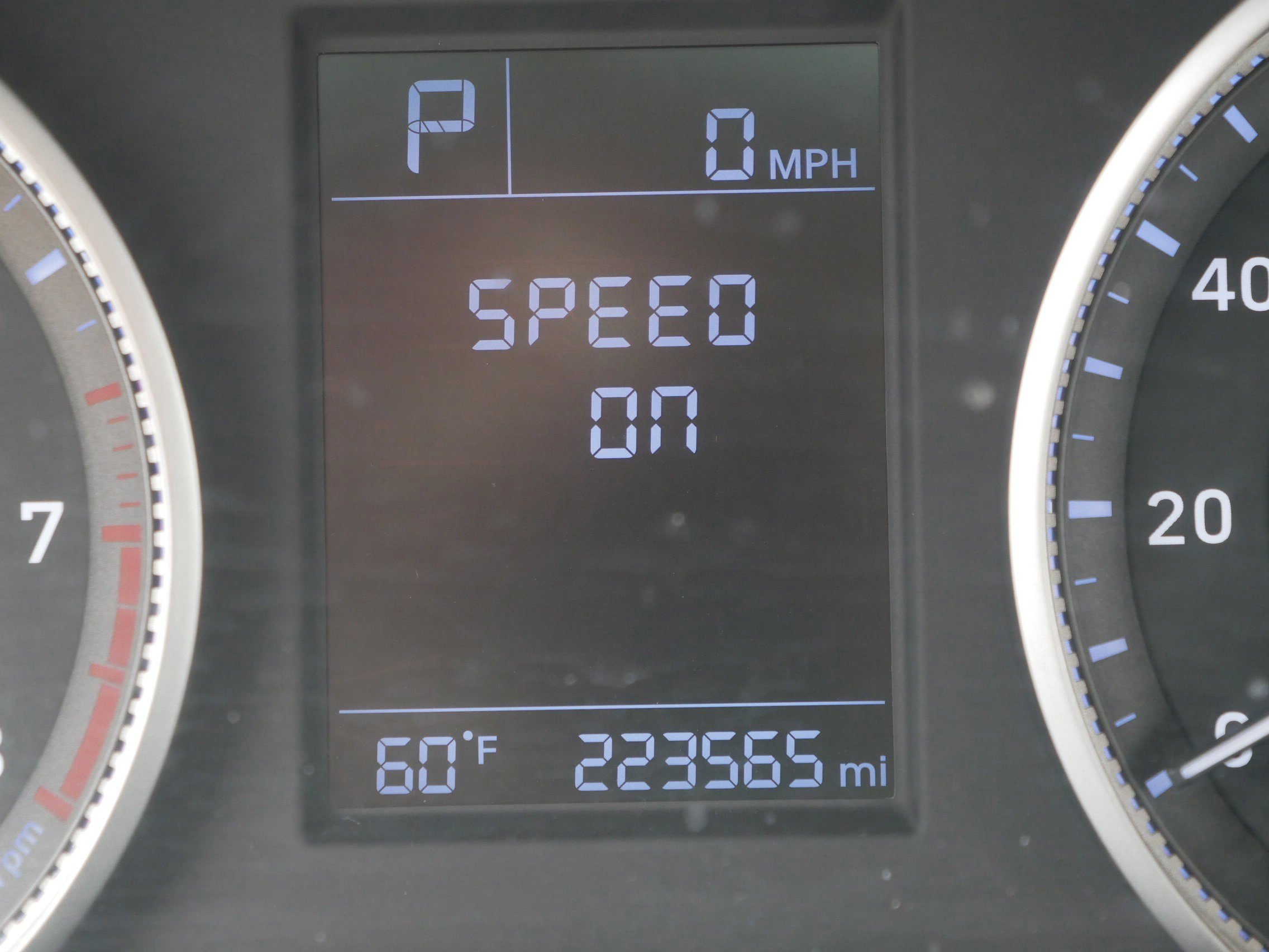 Used 2019 Hyundai Elantra SE FWD image 22