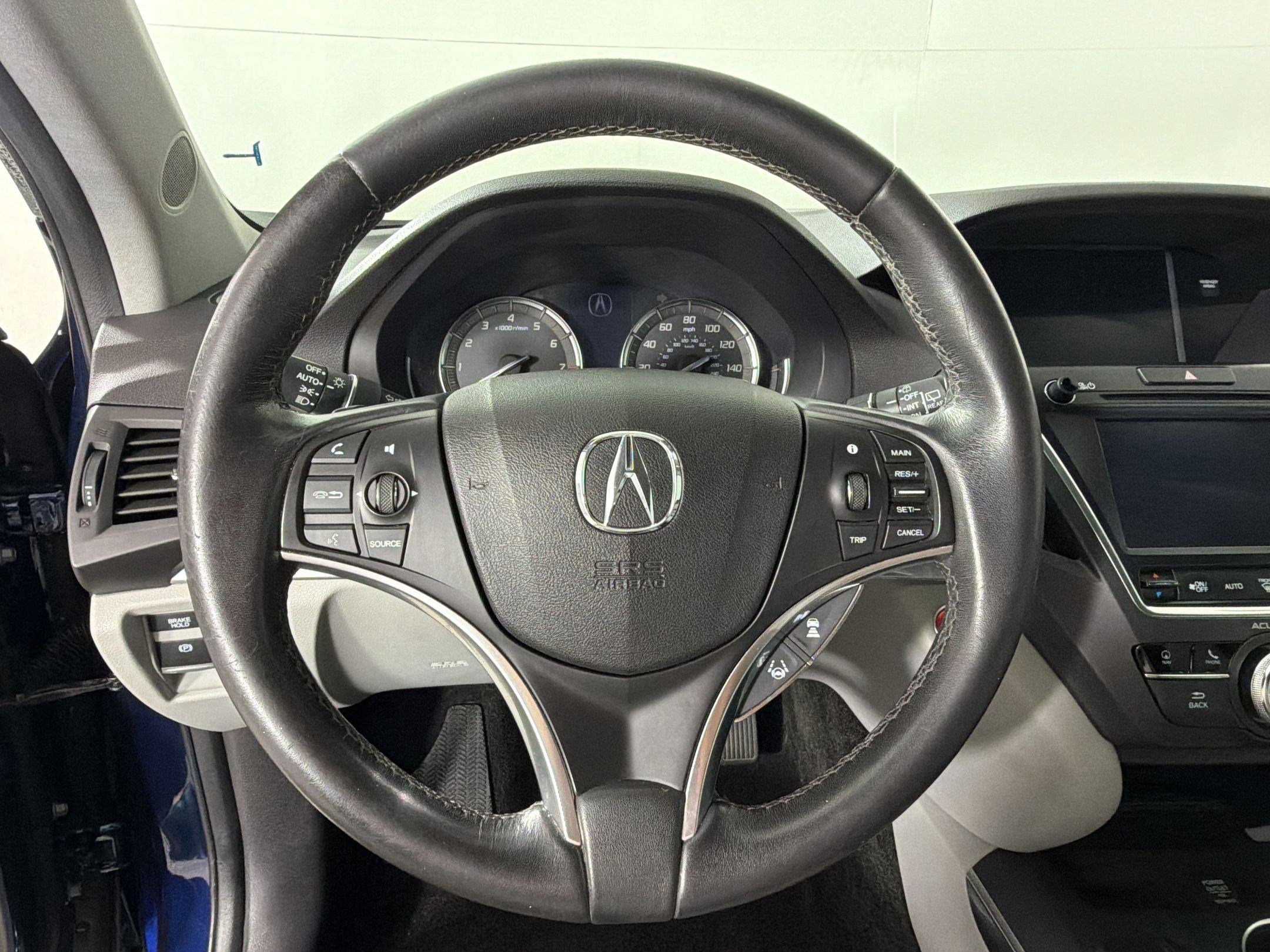 Used 2018 Acura MDX FWD w/ Technology Package image 18