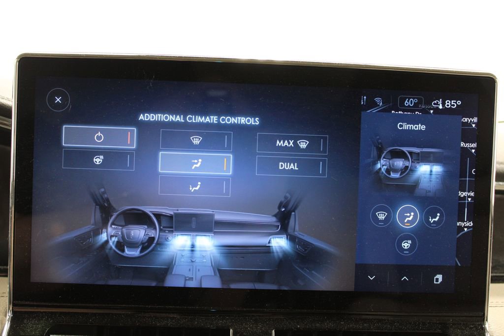 Used 2023 Lincoln Navigator Reserve AWD/4WD image 34