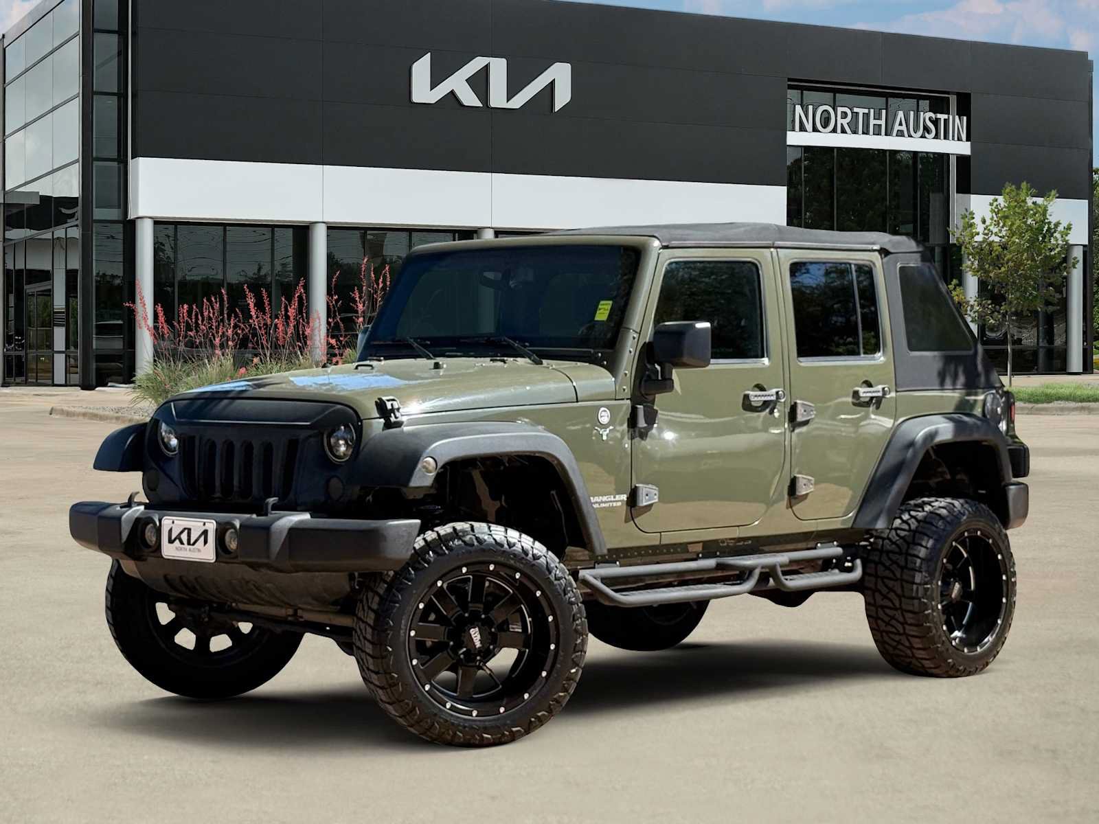 Used 2015 Jeep Wrangler Unlimited Rubicon w/ Connectivity Group
