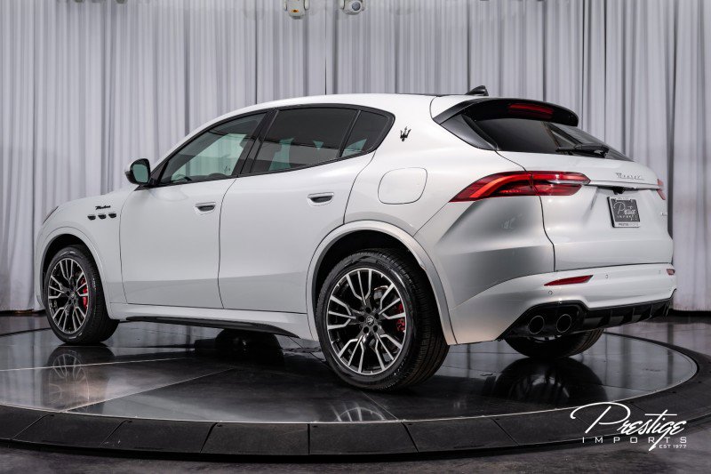 Used 2023 Maserati Grecale Modena image 13