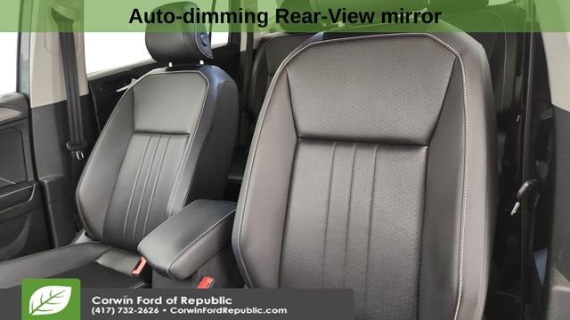 Used 2024 Volkswagen Tiguan SE image 11