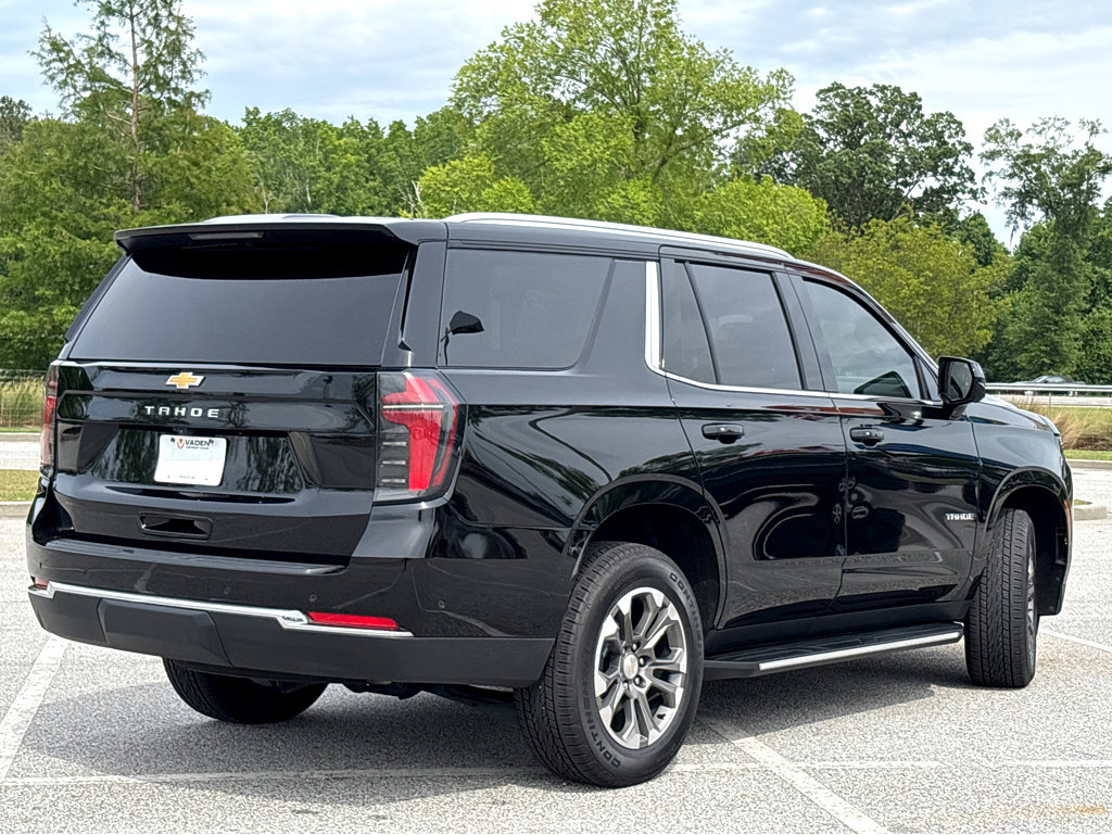 Used 2025 Chevrolet Tahoe LS RWD image 22