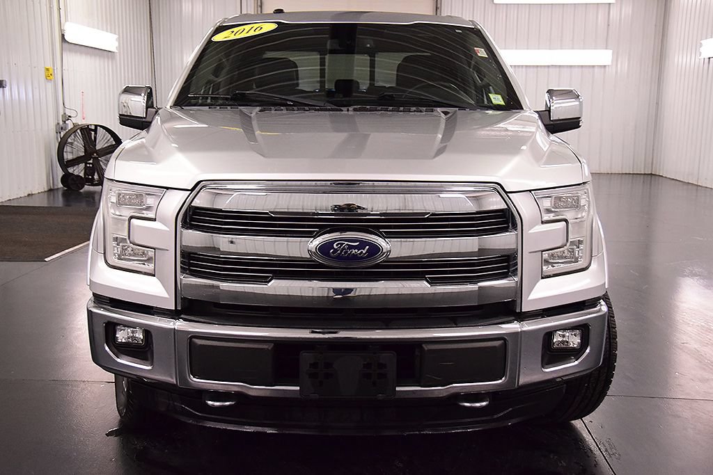 Used 2016 Ford F150 Lariat w/ Equipment Group 502A Luxury AWD/4WD image 2