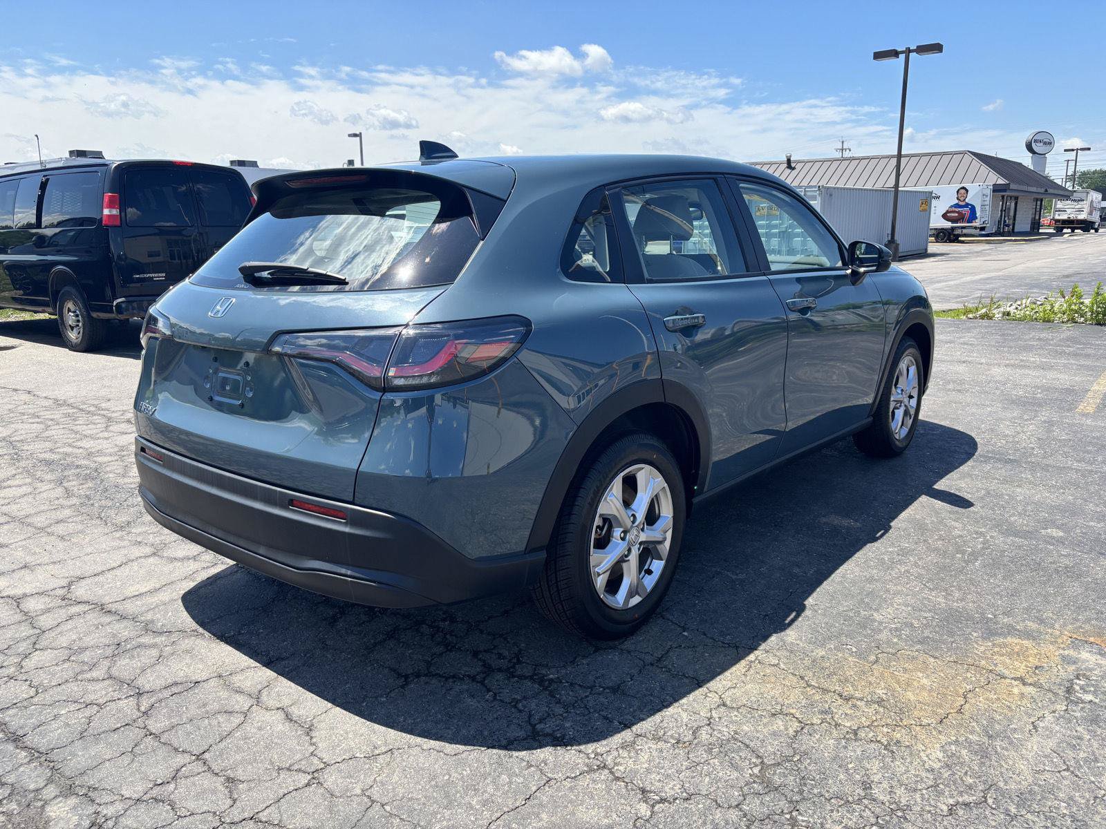 Used 2024 Honda HR-V LX image 7