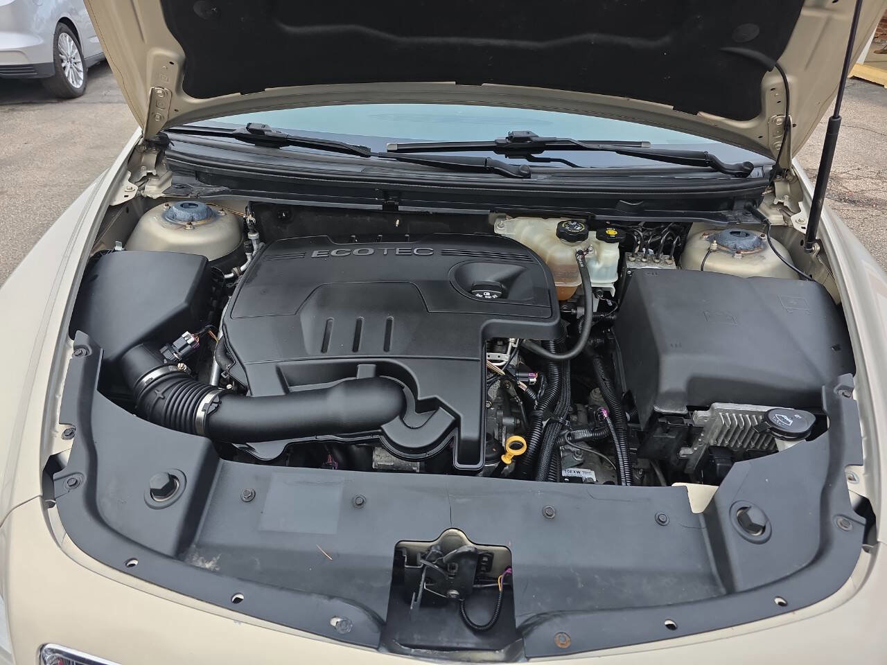 Used 2010 Chevrolet Malibu LT w/ Power Convenience Package image 24