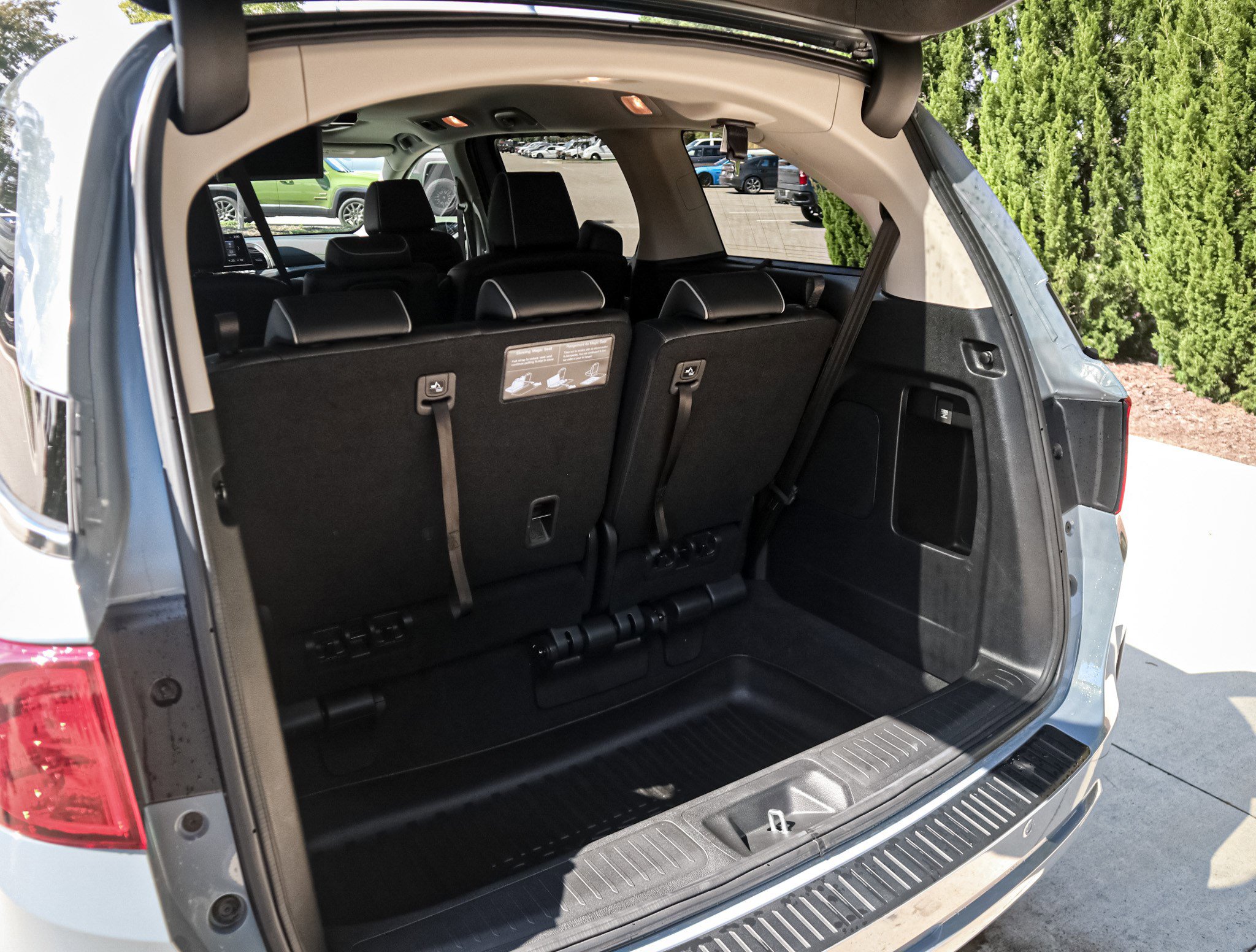 Used 2025 Honda Odyssey Elite image 33