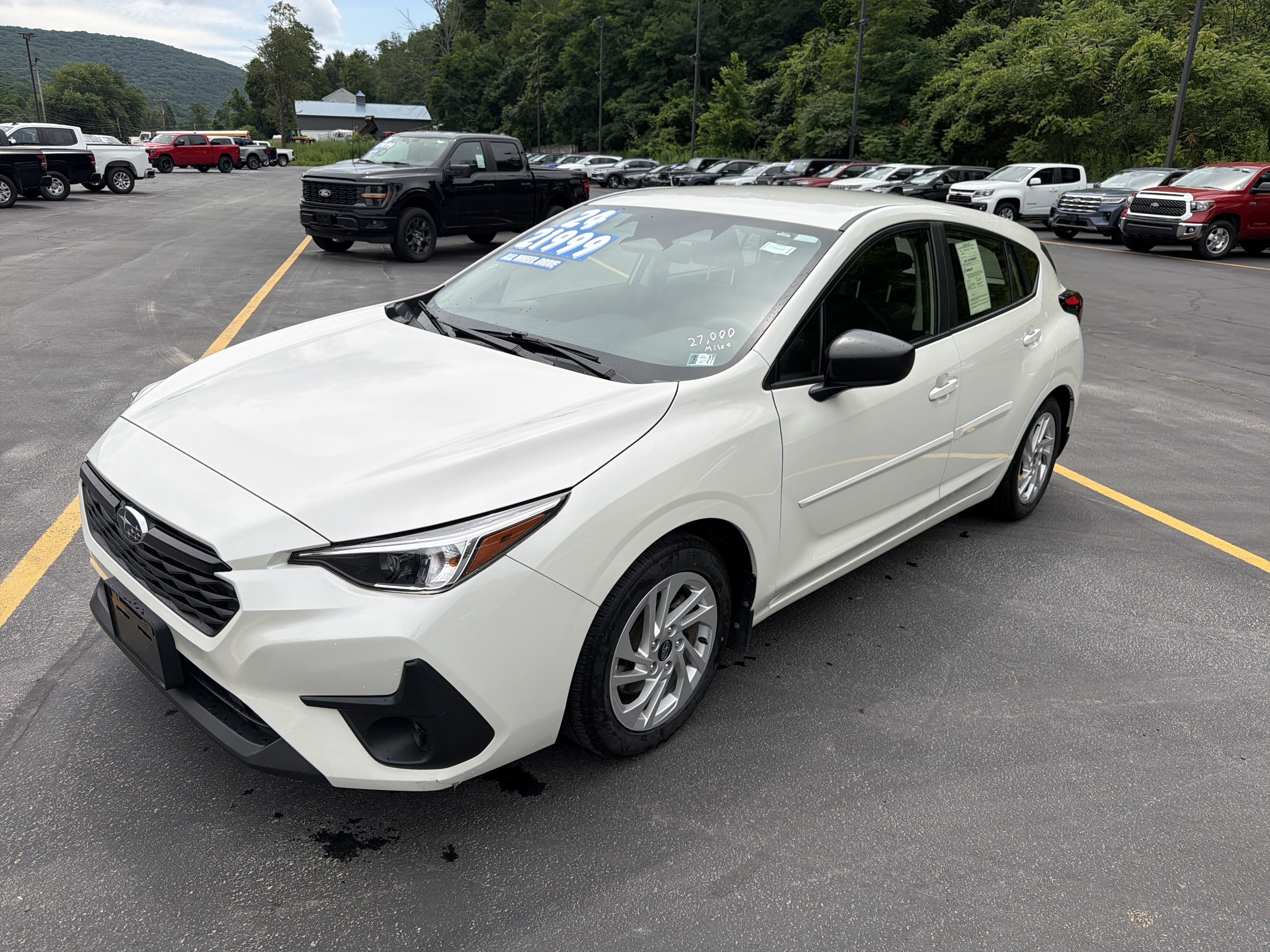 Used 2024 Subaru Impreza 2.0i AWD/4WD image 3