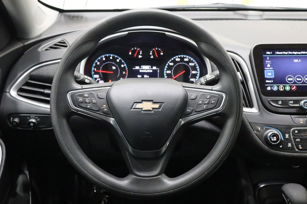 Used 2023 Chevrolet Malibu LT image 23