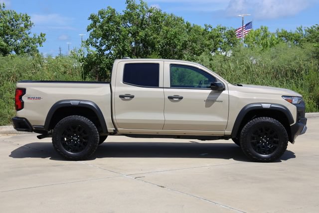 Used 2023 Chevrolet Colorado Trail Boss w/ Technology Package AWD/4WD image 4