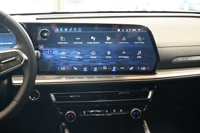 New 2026 Chevrolet Traverse LT w/ Midnight/Sport Edition FWD image 15