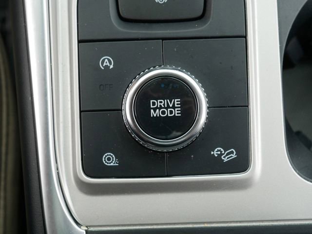 Used 2024 Ford Explorer Limited w/ Limited Technology Package AWD/4WD image 33