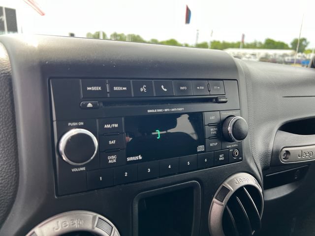 Used 2014 Jeep Wrangler Sport AWD/4WD image 16