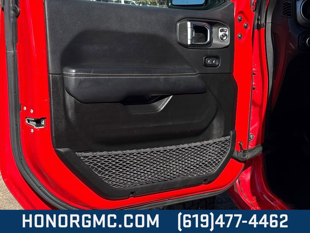 Used 2023 Jeep Gladiator Overland image 15