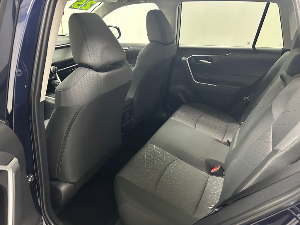 Certified 2025 Toyota RAV4 XLE w/ Convenience Package AWD/4WD image 15