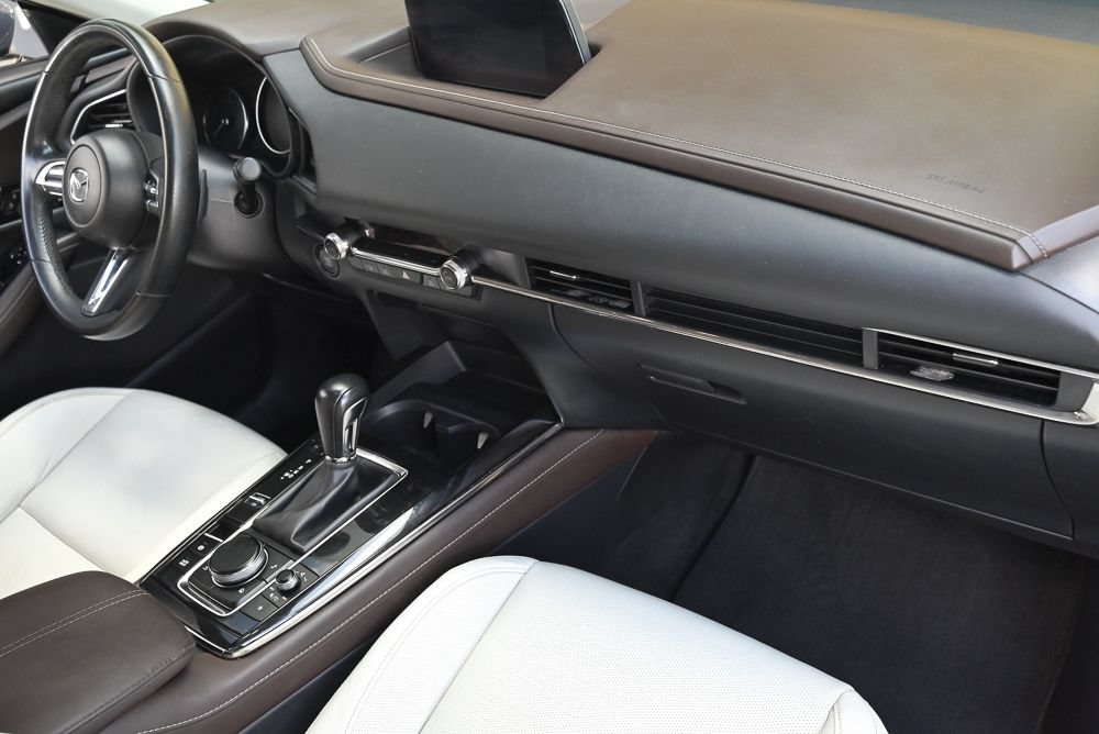 Certified 2021 MAZDA CX-30 AWD 2.5 S w/ Premium Package image 18
