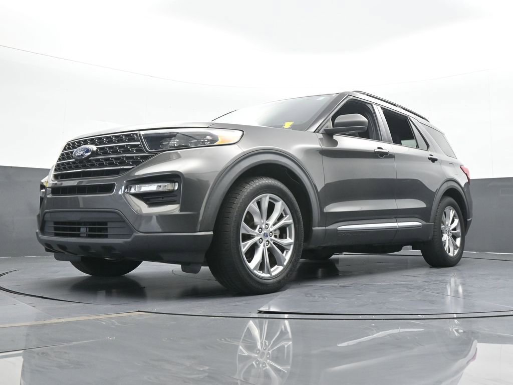 Used 2020 Ford Explorer XLT w/ Equipment Group 202A image 63