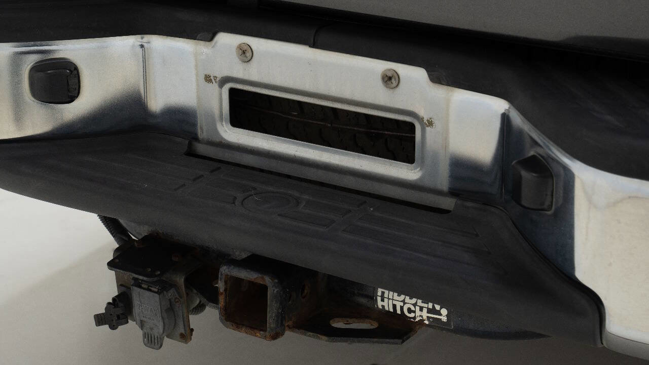 Used 2008 Nissan Titan LE AWD/4WD image 22
