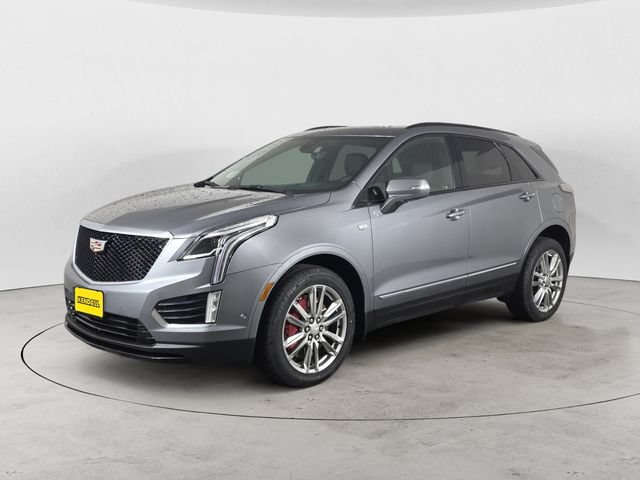 Certified 2022 Cadillac XT5 Sportv w/ Technology Package AWD/4WD image 1
