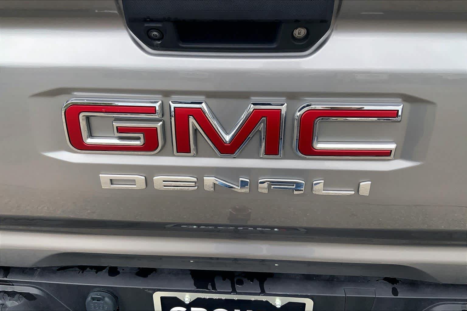 Used 2024 GMC Canyon Denali AWD/4WD image 31