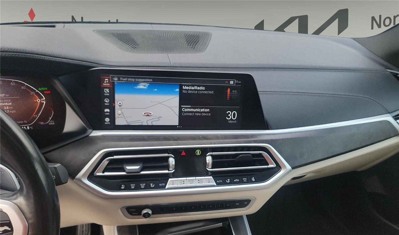 Used 2022 BMW X5 xDrive40i w/ Premium Enhanced Package AWD/4WD image 10