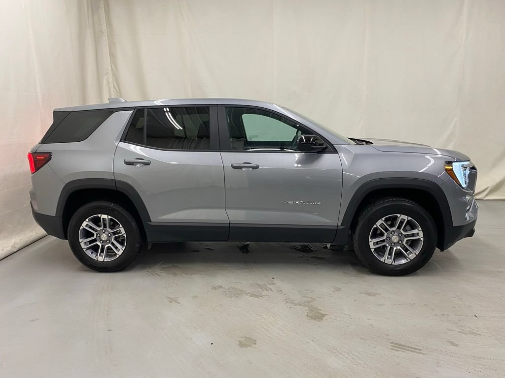 Used 2026 GMC Terrain Elevation FWD image 9