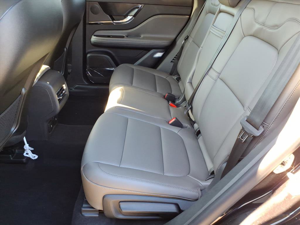 New 2026 Lincoln Corsair Premiere AWD/4WD image 13