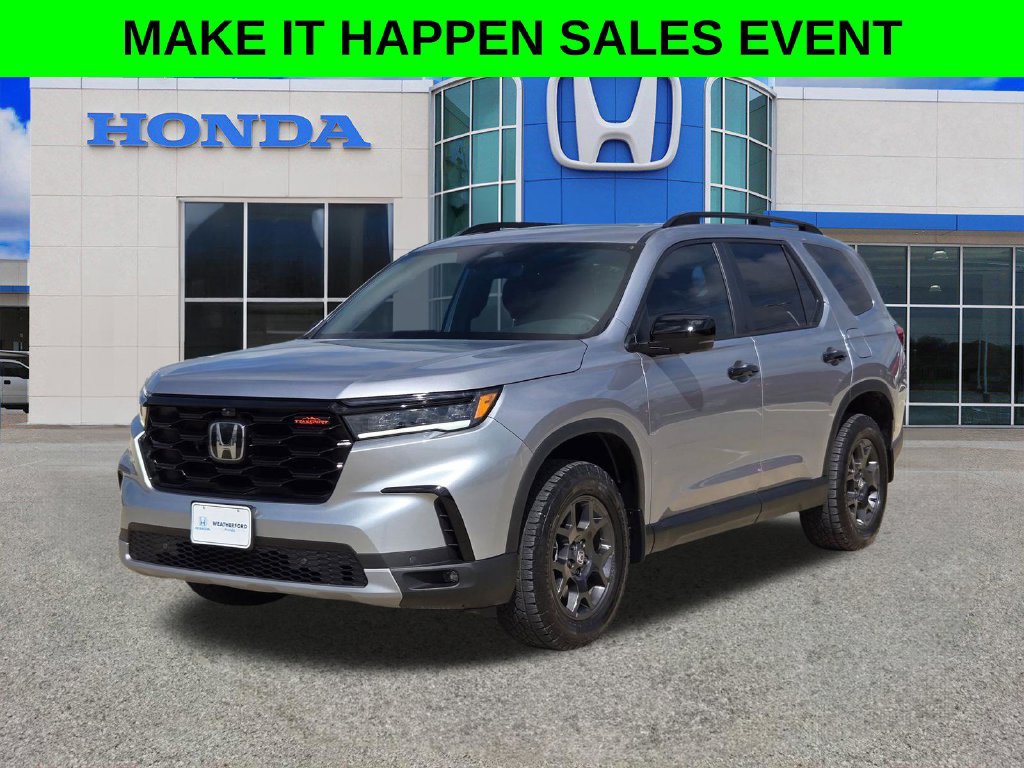 Used 2025 Honda Pilot TrailSport image 7