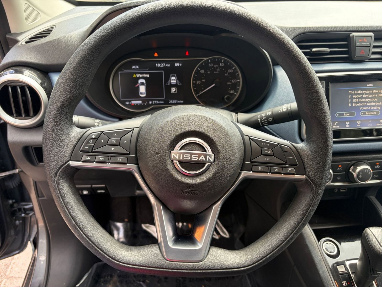 Used 2025 Nissan Versa SV FWD image 20