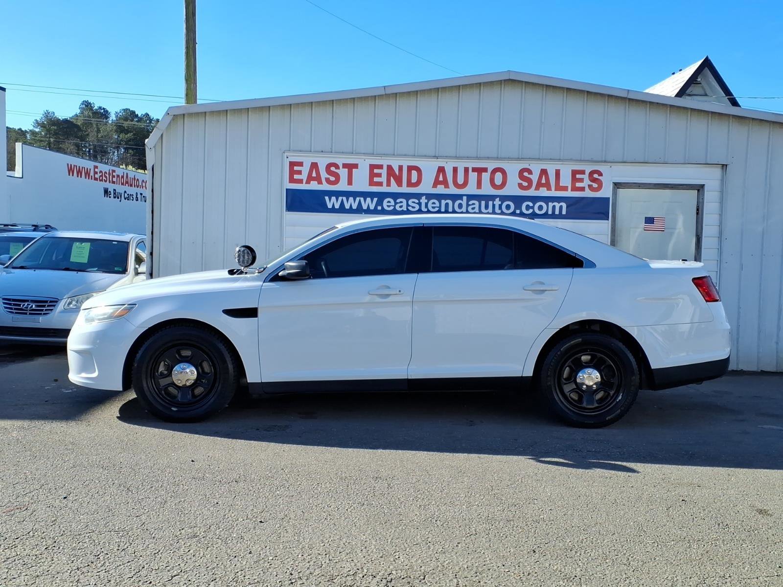 Used 2018 Ford Taurus Police Interceptor w/ Ready For The Road Package FWD image 2