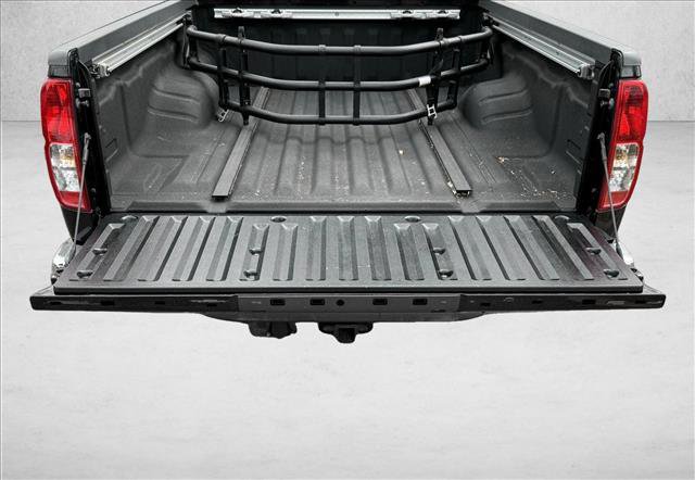 Used 2013 Nissan Frontier SV w/ SV Value Truck Pkg image 7