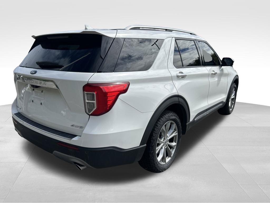 Used 2021 Ford Explorer Limited w/ Equipment Group 301A AWD/4WD image 5