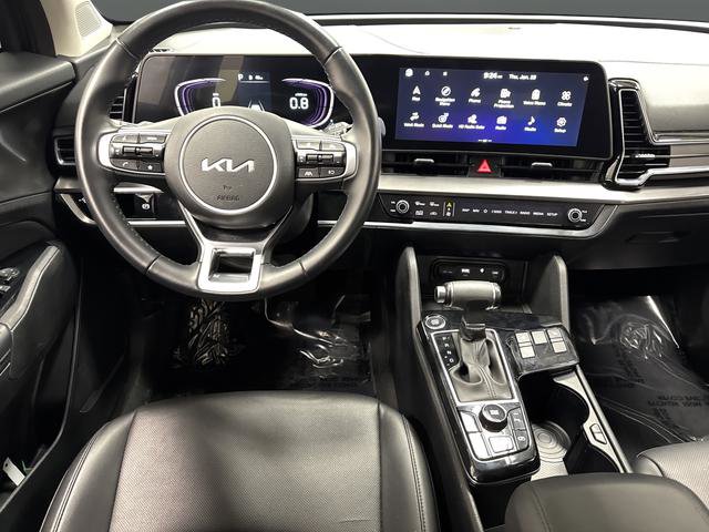 Used 2023 Kia Sportage EX image 5