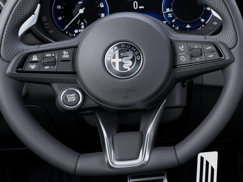 New 2025 Alfa Romeo Giulia AWD w/ Driving Assist Package image 20