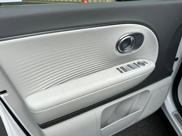 New 2026 Hyundai Ioniq 9 SEL image 10