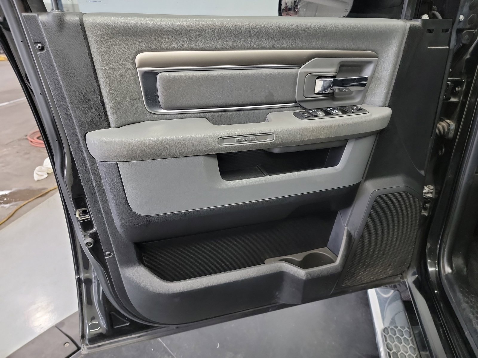 Used 2018 RAM 1500 Big Horn image 9