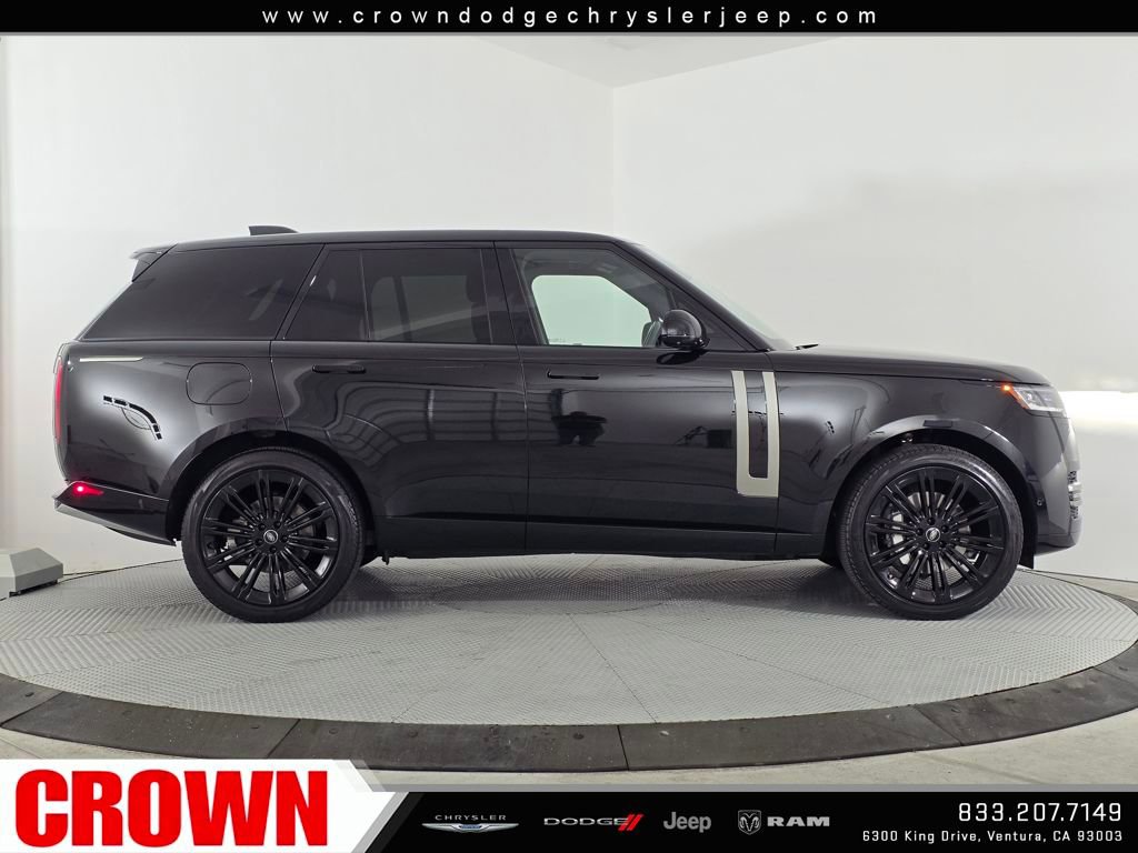 Used 2024 Land Rover Range Rover SE image 8