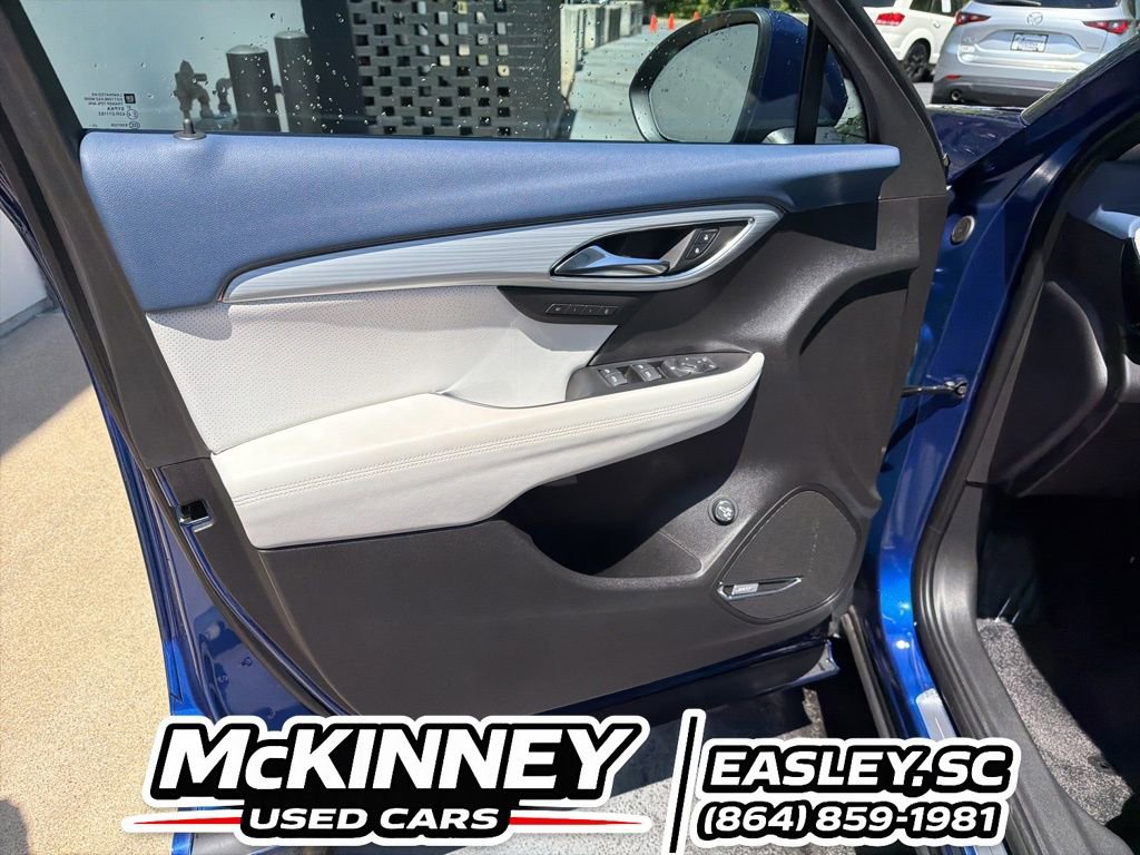 Used 2024 Buick Envision Avenir AWD/4WD image 46