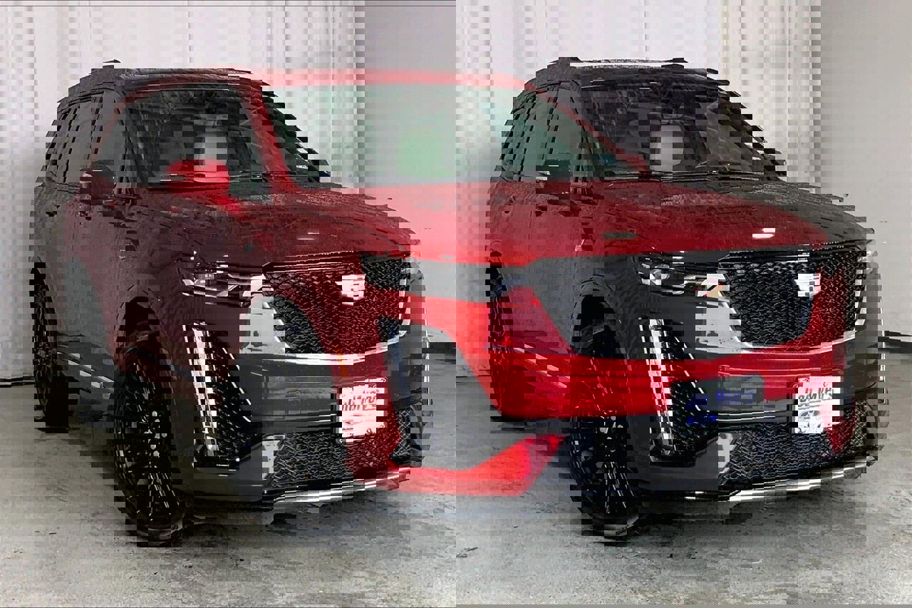 Used 2023 Cadillac XT6 Sport w/ Technology Package
