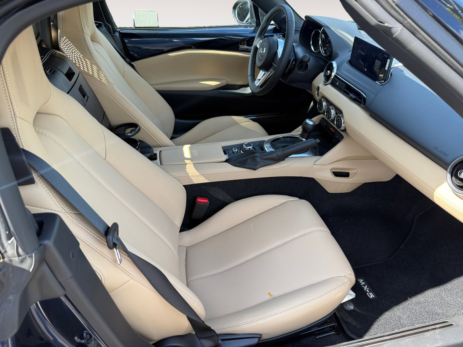New 2026 MAZDA MX-5 Miata Grand Touring RWD image 19