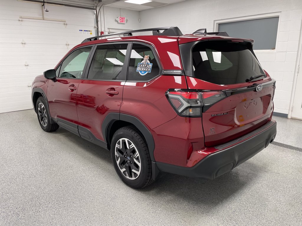 Used 2026 Subaru Forester Premium AWD/4WD image 8