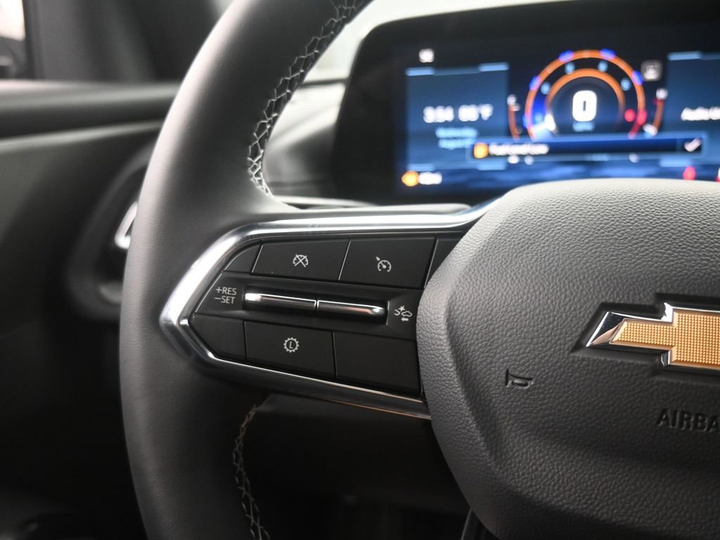 New 2026 Chevrolet Traverse LT w/ Driver Confidence Package image 16